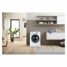 Стиральная машина узкая Hotpoint VMSF 6013 B