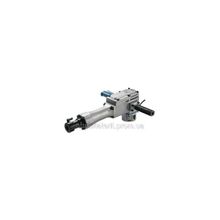 Тяжелый отбойный молоток MAKITA HM1400