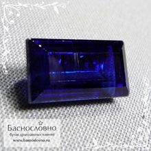 Бархатно-синий кианит (дистен) из Непала огранка багет 15x8мм 9,41 карат