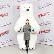 Надувной костюм Белый медведь 2,5м с длинным мехом