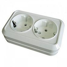 Розетка двухместная ЛАДОГА, открытый монтаж, с заземлением, белый |  код. SQ1801-0019 |  TDM