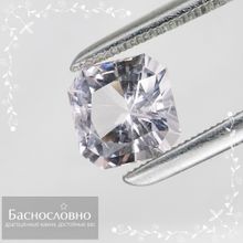 Бледно-розовый воробьевит (морганит, берилл) из Мозамбика огранки в Баснословно фантазийный квадрат 8,92x8,91мм 2,92 карата