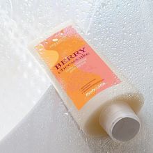 Гель-сливки для душа Premium Silhouette Berry Cheesecake 200мл