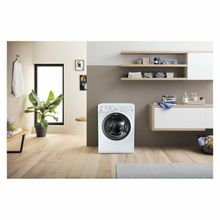 Стиральная машина узкая Hotpoint VMUL 501 B