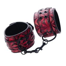 Оковы на ноги из материала с 3d-эффектом (87408)