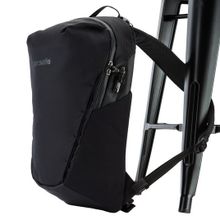 Спортивный рюкзак Venturesafe X18 backpack черный