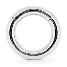 Серебристое среднее эрекционное кольцо на магнитах (серебристый)