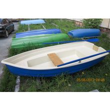Пластиковая лодка Тортилла 305 с Рундуками