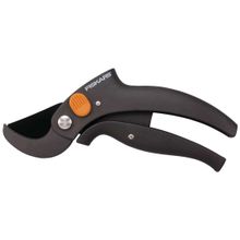 FISKARS Контактный секатор PowerLever 111330