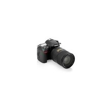 Nikon D7000 Kit AF-S DX 18-300mm VR Black