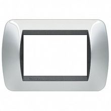 Рамка 3 модуля LIVING LIGHT, светлый хром |  код. L4803CR |  Bticino