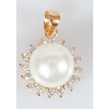 Кулон с жемчугом "В цирконах"