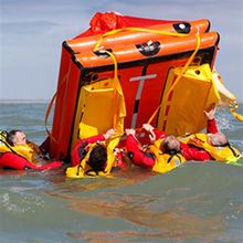 CrewSaver Спасательный плот в контейнере Crewsaver ISO Ocean Liferaft Under 10 чел 800 x 570 x 300 мм