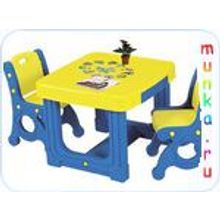 Стол+2 стула пластмассовые