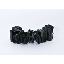 Браслет "дорога, вымощеная черными камушками..."