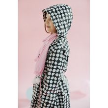 Leya.me Плащ черный в крупный горох (графика) STC-017