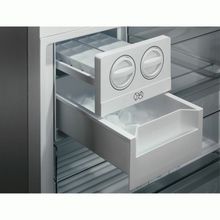 Холодильник Electrolux RNT7MF46X2 дверь из нержавеющей стали c Anti Finger Print