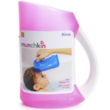 Munchkin мягкий для мытья волос розовый