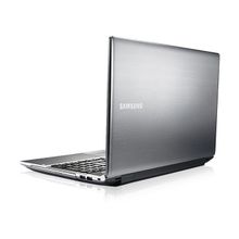 Samsung Samsung 550P5C (Core i5 3210M 2500 Mhz 15.6" 1600x900 8192Mb 1000Gb Blu-Ray NVIDIA GeForce GT 650M Wi-Fi Bluetooth Win 8 64)
