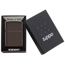 Зажигалка коричневая матовая Zippo Classic с покрытием Brown Matte