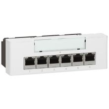 Коммутатор Ethernet 10 100 base T - встраиваемый - Программа Mosaic - 10 100 BASE T - 6+1RJ 45 - PоE - 6 модулей - белый | код 077901 | Legrand