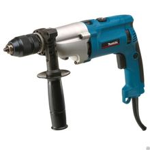 Дрель Макита НР 2071 кейс Дрель ударная, мощность 1010 Вт, 2-х скоростная, кол-во оборотов 0-1200 0-2900 мин, быстрозажимной патрон 13 мм, вес 2,4 кг, кейс.