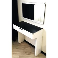 Стол туалетный №6 и Зеркало настенное №7 Танго