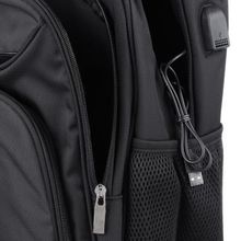 Рюкзак улучшенный, 46x34x18см, 3 отделения, 3 кармана, уплотненные лямки, усиленная ручка, черный Черный