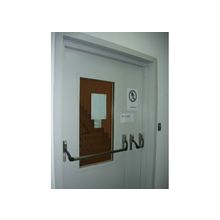 Противо-пожарные, технические двери, ворота и люки.