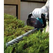 Электрический кусторез Makita UH5261, 400 Вт,нож-52 см,рез-18 мм