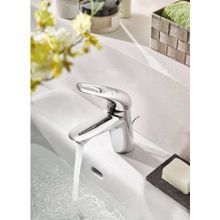 Смеситель для раковины GROHE Eurostyle new  хром 33558003