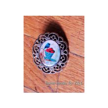 Брошь "птичка на клубничке"