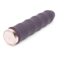 Fifty Shades of Grey Фиолетовый вибратор с волнообразным стволом Deep Inside Rechargeable Classic Wave Vibrator - 16,5 см. (фиолетовый)