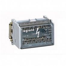 Модульный распределительный блок - 2П - 100 A - 7 подключений |  код. 004880 |  Legrand