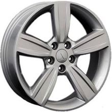 Replica Mitsubishi (MI24)  6.5x17 5x114.3 D67.1 ET38 серебристый