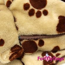 Бежевый комбинезон ForMyDogs Лапки для собак мальчиков FW285-2015 M