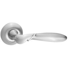 Ручка дверная RENZ INDH 26-08 SN NP "Калабрия", ник.мат. ник.бл.