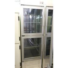 Холодильный шкаф стеклянный
