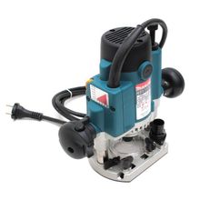 Makita   RP1110C   Вертикальный фрезер (1100W, 8000-24000 об мин, глубина 57 мм,  цанга  8  мм, регулятор)