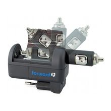 Универсальное зарядное устройство Forward FAPAD04BKE