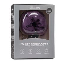  Наручники с фиолетовым мехом Furry Handcuffs