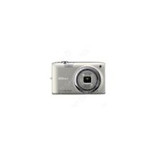 Фотокамера цифровая Nikon Coolpix S01. Цвет: серебристый