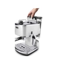 Кофеварка рожковая Delonghi ECZ 351.W Scultura