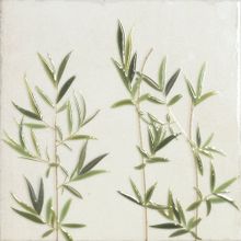 Carmen Ceramic Art Ornamenta White Creeper Remate 25x25 см