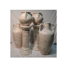 Для декора красивого дома напольные вазы, колонны-подставки