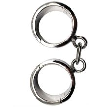 Серебристые гладкие металлические наручники с ключиком (236000)