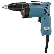 Шуруповерт Makita 6822