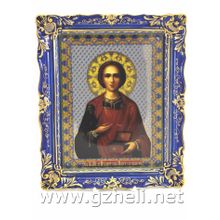 Икона малая с ликом Великомученика Пантелеймона. Гжельский фарфор. арт. 0380