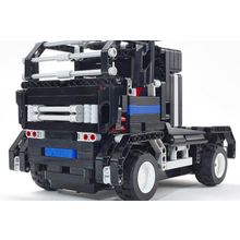 Радиоуправляемый конструктор - грузовик Тягач""