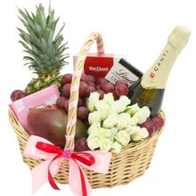 Подарочная Корзина с цветами и фруктами Шик Подарок